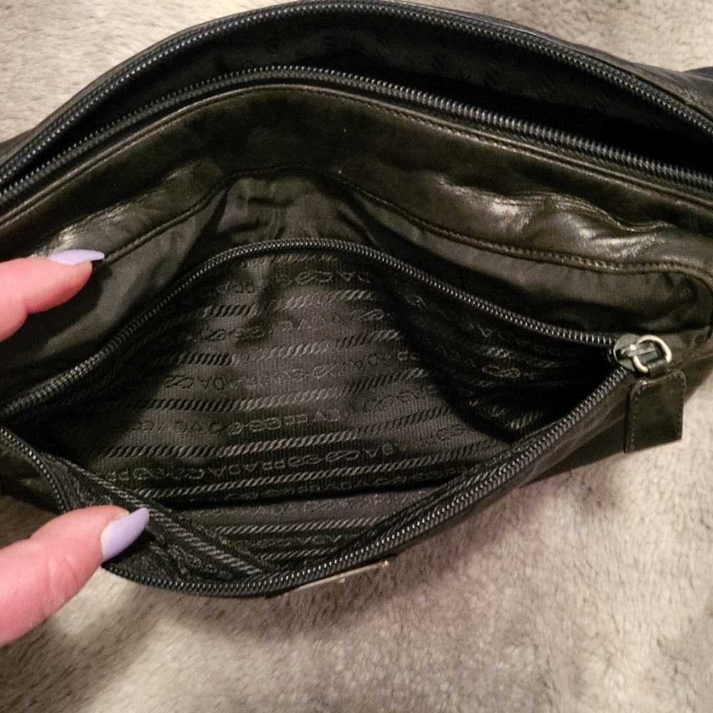 Prada Leather and Nylon bag - Picture 9 of 14